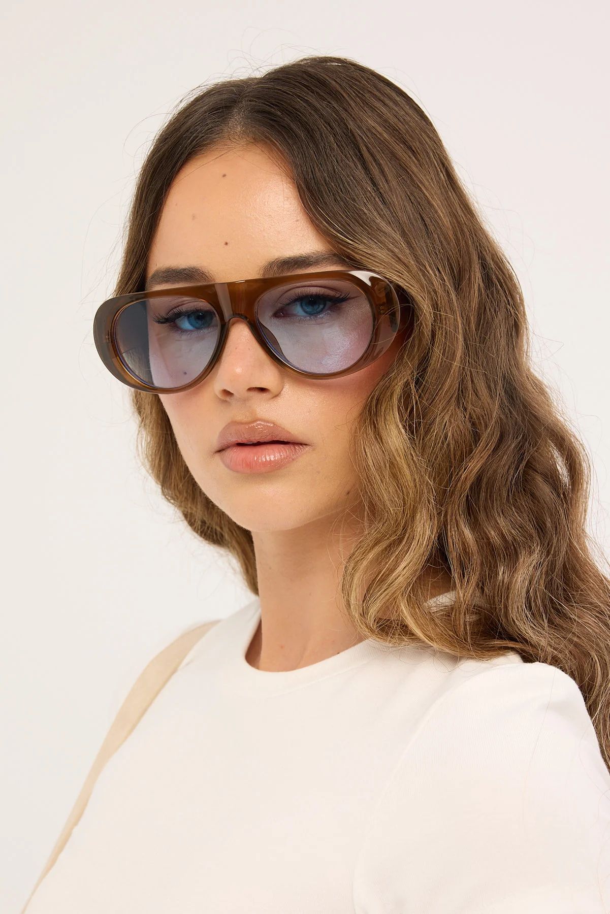 Angels Whisper Boogie Sunglasses Amber/Blue - Image 5