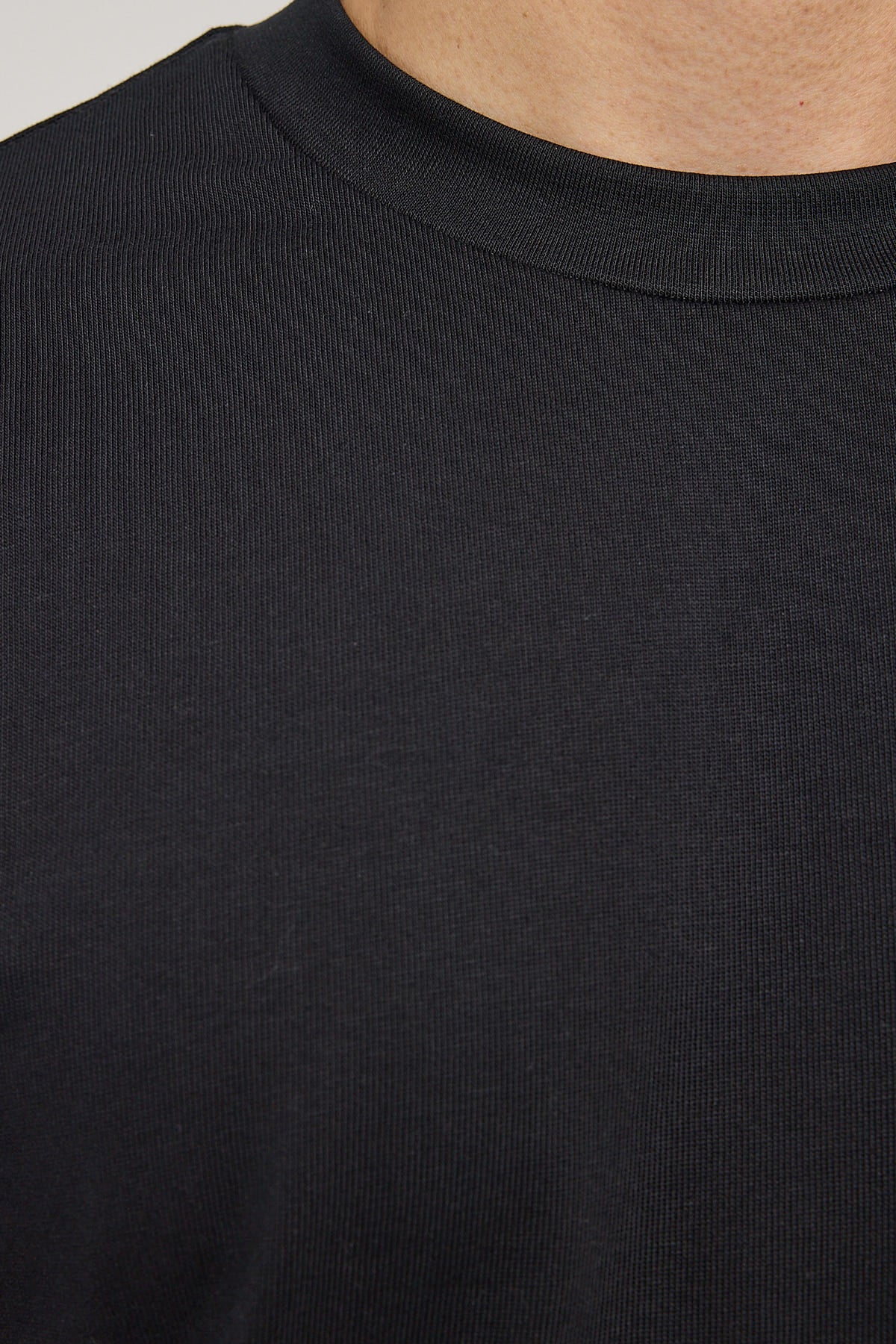 As Colour Heavy Weight Tee Black - Image 6