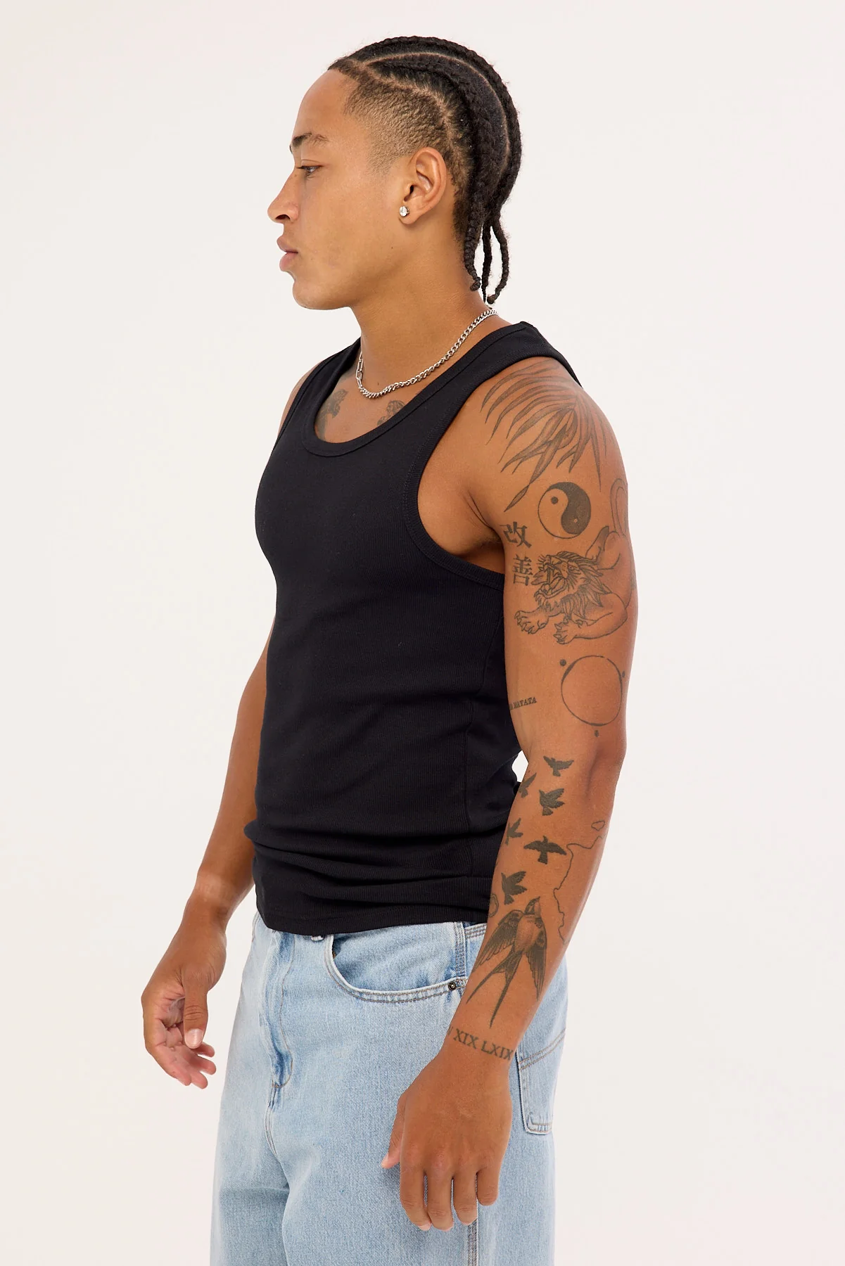 Common Need Boardmaker Singlet Black - Image 4