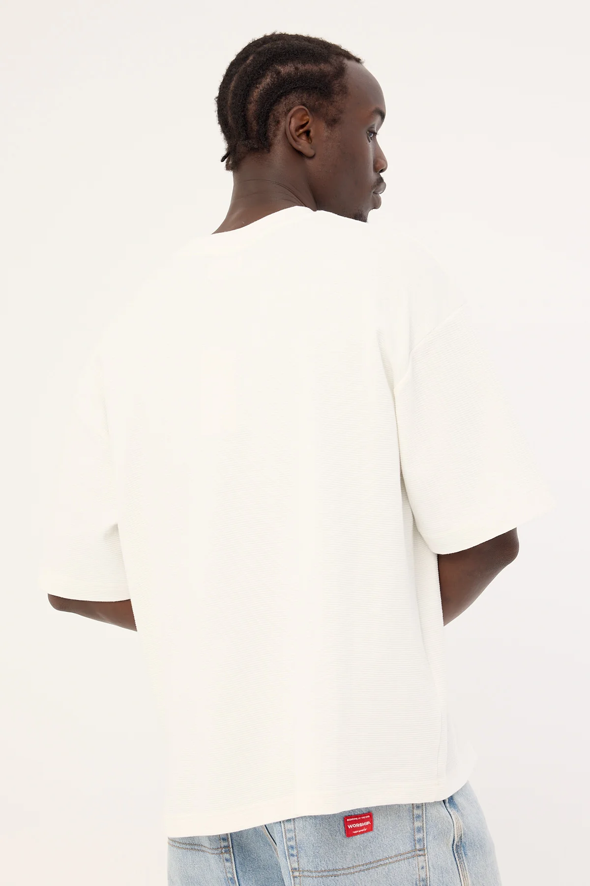 Common Need Luxe Ottoman Easy Tee Off White - Image 6