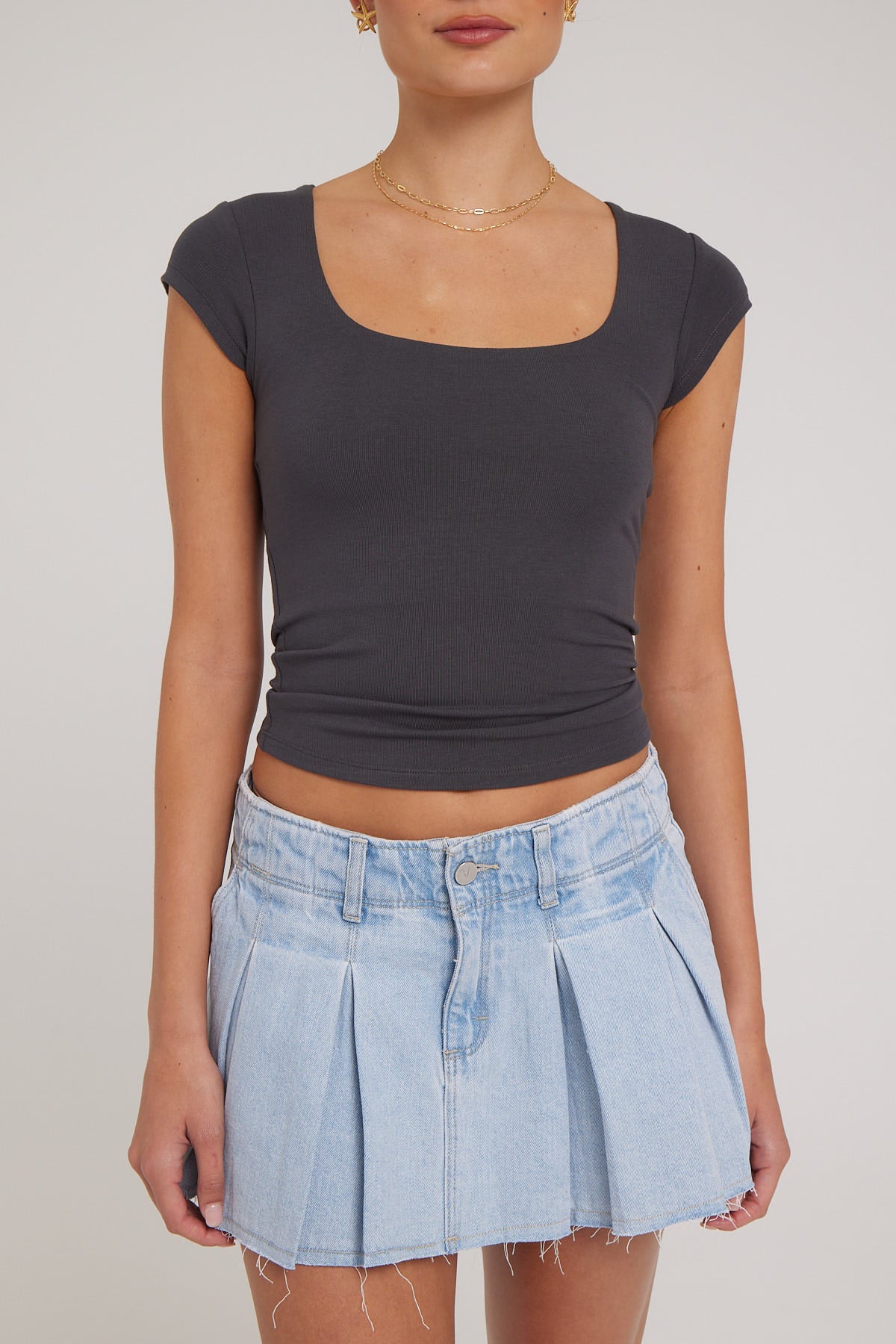 L&t Cap Sleeve Scoop T-Shirt Charcoal - Image 8