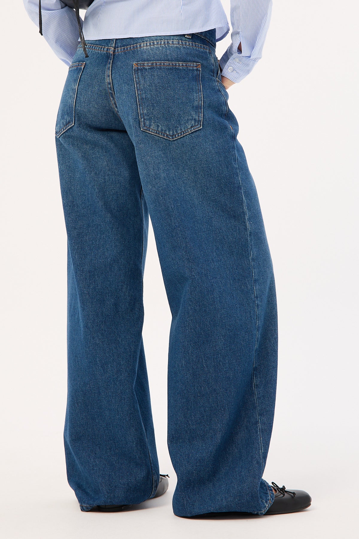 Motel Roomy Extra Wide Low Rise Jean Mid Blue - Image 7