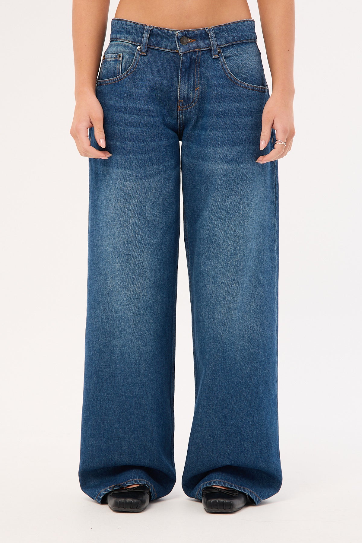 Motel Roomy Extra Wide Low Rise Jean Mid Blue - Image 8