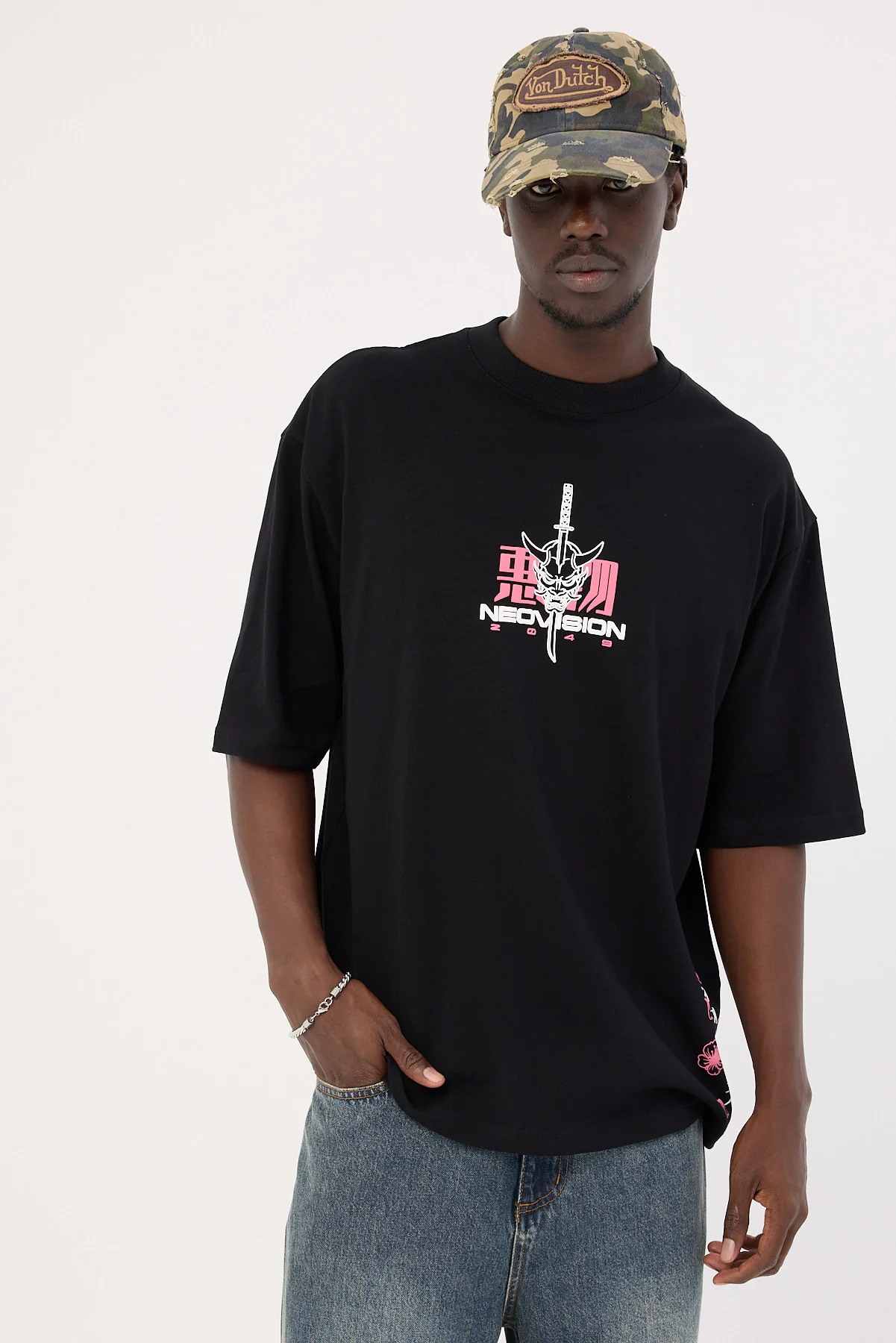 Neovision Torii Street Super Heavy Tee Black - Image 5