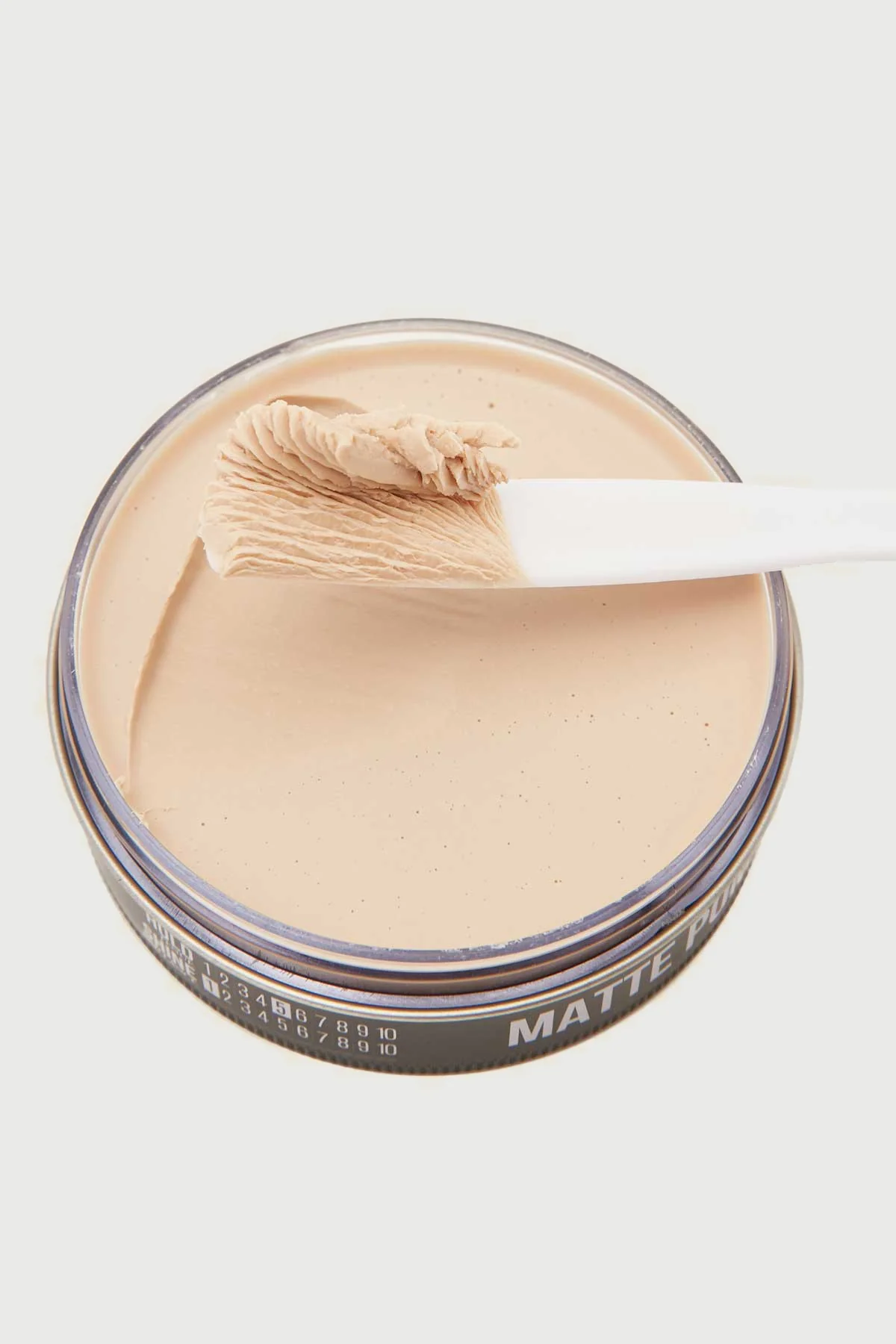 Uppercut Deluxe Matt Pomade - Image 3